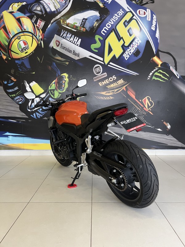 CB 650R  - 2024 - PASSO FUNDO