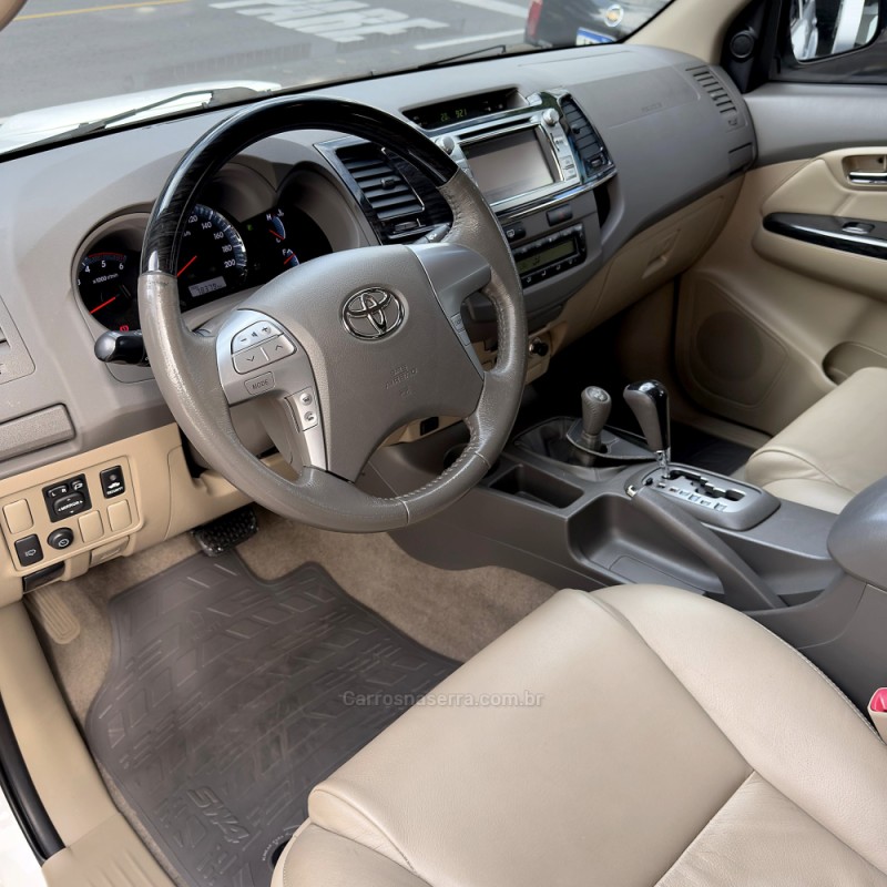 HILUX SW4 3.0 SRV 4X4 16V TURBO INTERCOOLER DIESEL 4P AUTOMÁTICO - 2013 - FLORES DA CUNHA