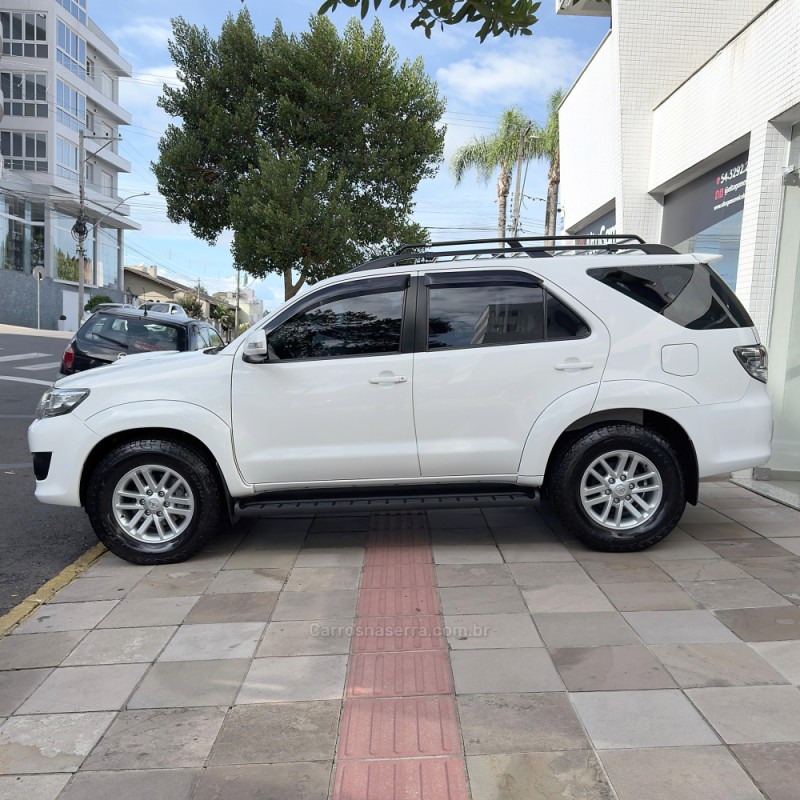 HILUX SW4 3.0 SRV 4X4 16V TURBO INTERCOOLER DIESEL 4P AUTOMÁTICO - 2013 - FLORES DA CUNHA