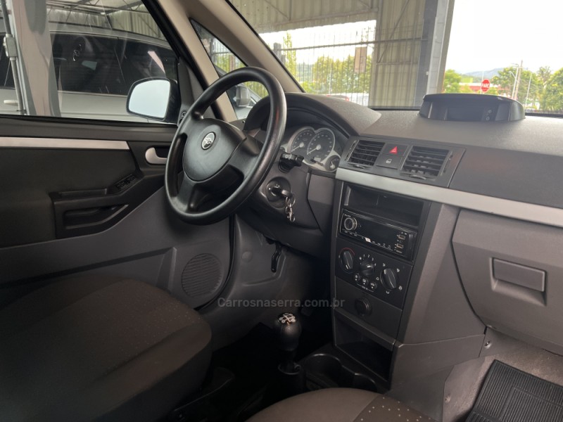 MERIVA 1.4 MPFI MAXX 8V ECONO.FLEX 4P MANUAL - 2010 - BOM PRINCíPIO