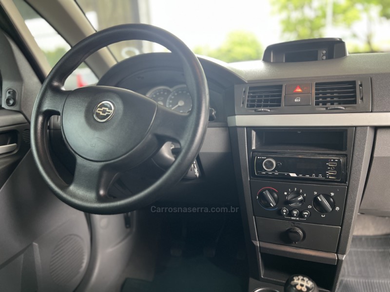 MERIVA 1.4 MPFI MAXX 8V ECONO.FLEX 4P MANUAL - 2010 - BOM PRINCíPIO