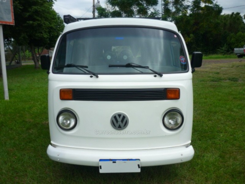 KOMBI 1.6 FURGÃO 8V GASOLINA 3P MANUAL - 2005 - ARROIO DO MEIO