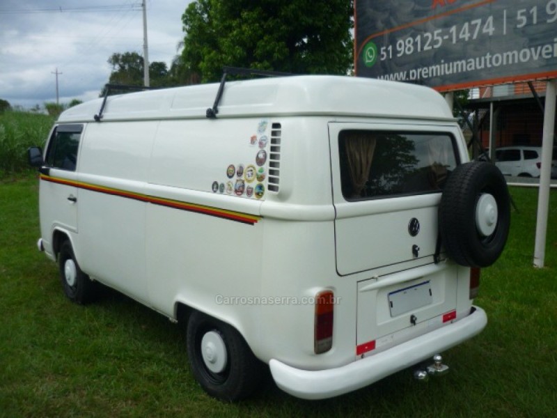 KOMBI 1.6 FURGÃO 8V GASOLINA 3P MANUAL - 2005 - ARROIO DO MEIO
