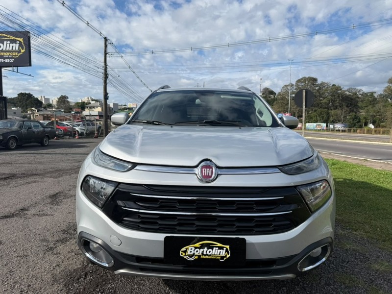 TORO 2.0 16V TURBO DIESEL FREEDOM MANUAL - 2018 - FARROUPILHA