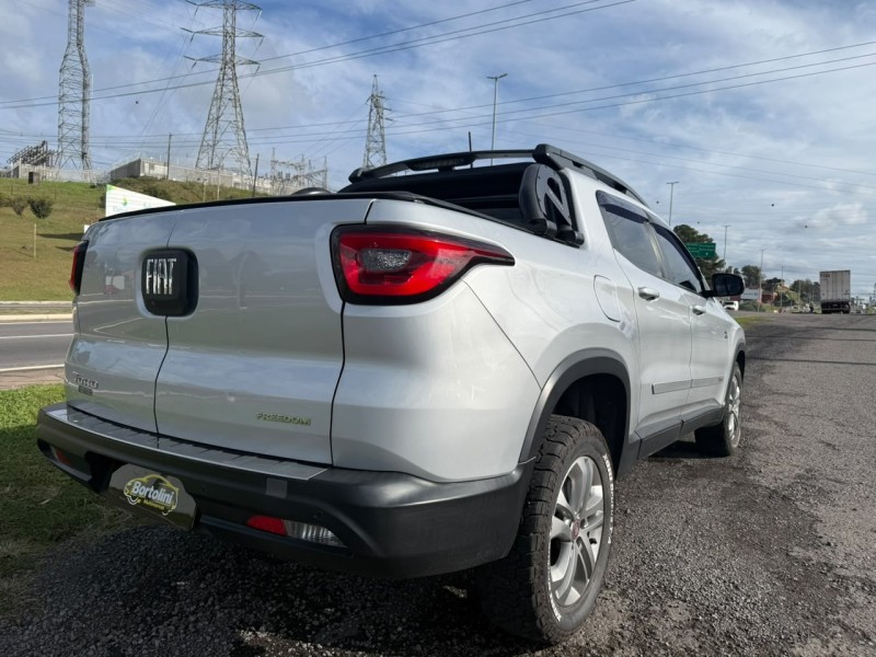 TORO 2.0 16V TURBO DIESEL FREEDOM MANUAL - 2018 - FARROUPILHA