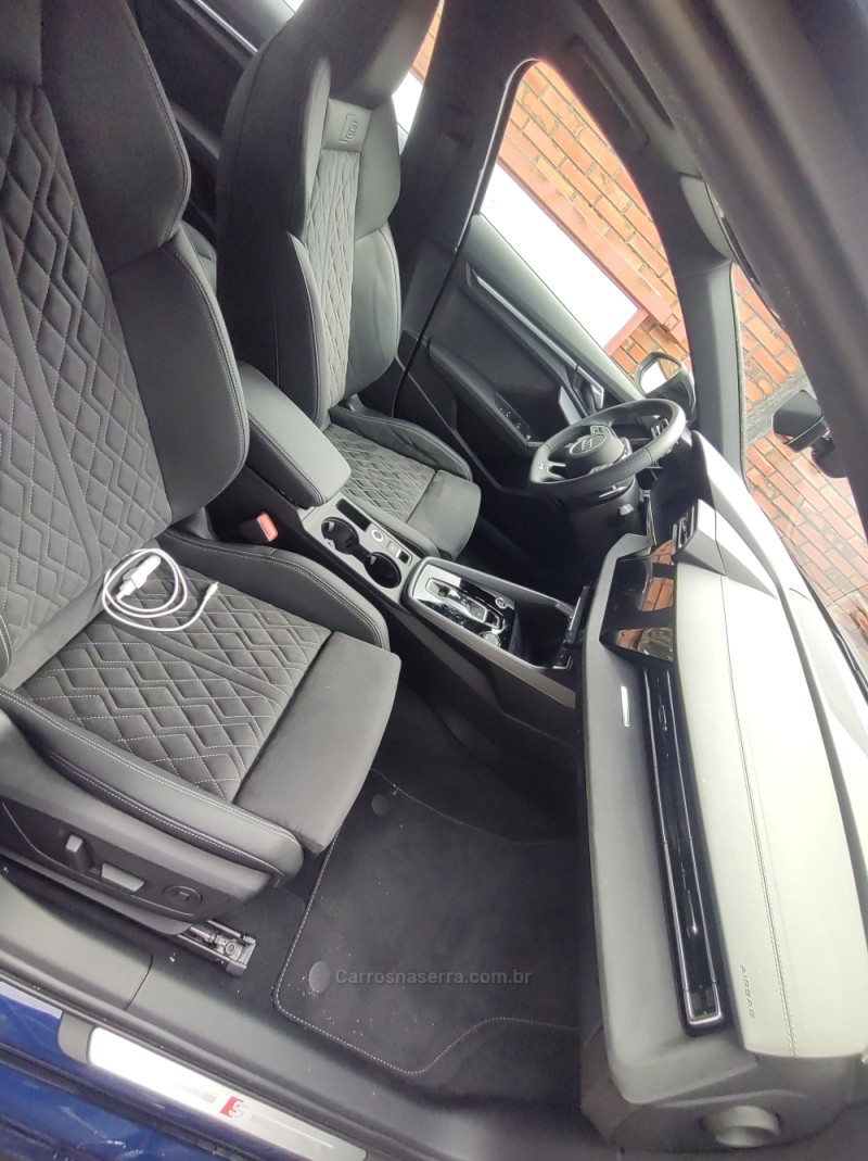 A3 2.0 TFSI PERFORMANCE BLACK SEDAN GASOLINA 4P AUTOMÁTICA - 2025 - GRAMADO