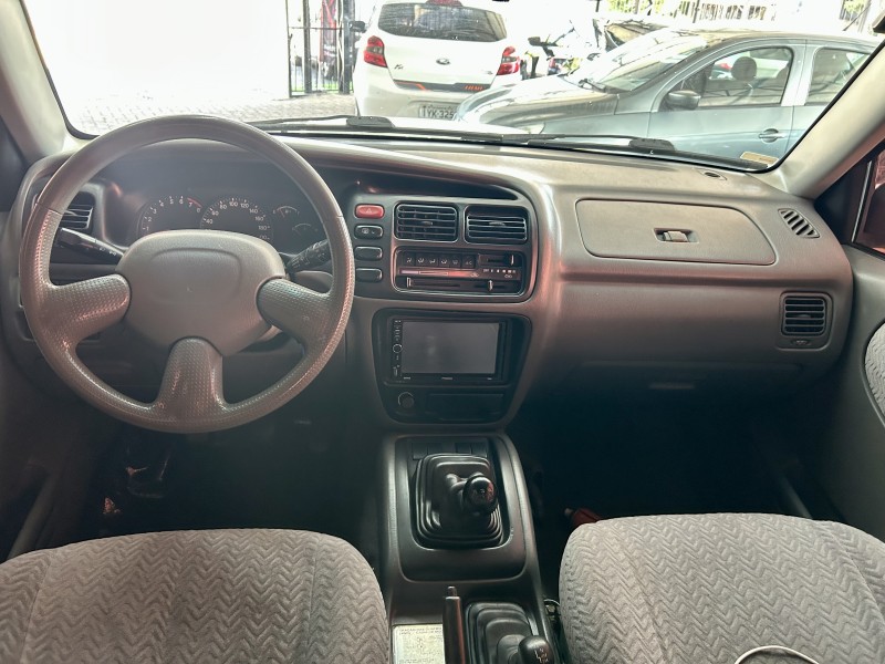 VITARA 2.0 JLX 4X4 V6 GASOLINA 4P MANUAL - 1999 - SãO SEBASTIãO DO CAí