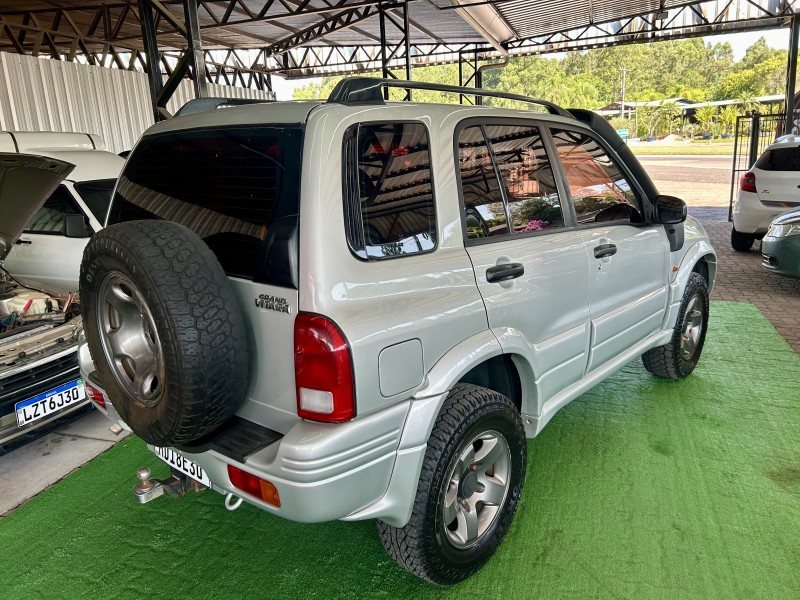 VITARA 2.0 JLX 4X4 V6 GASOLINA 4P MANUAL - 1999 - SãO SEBASTIãO DO CAí