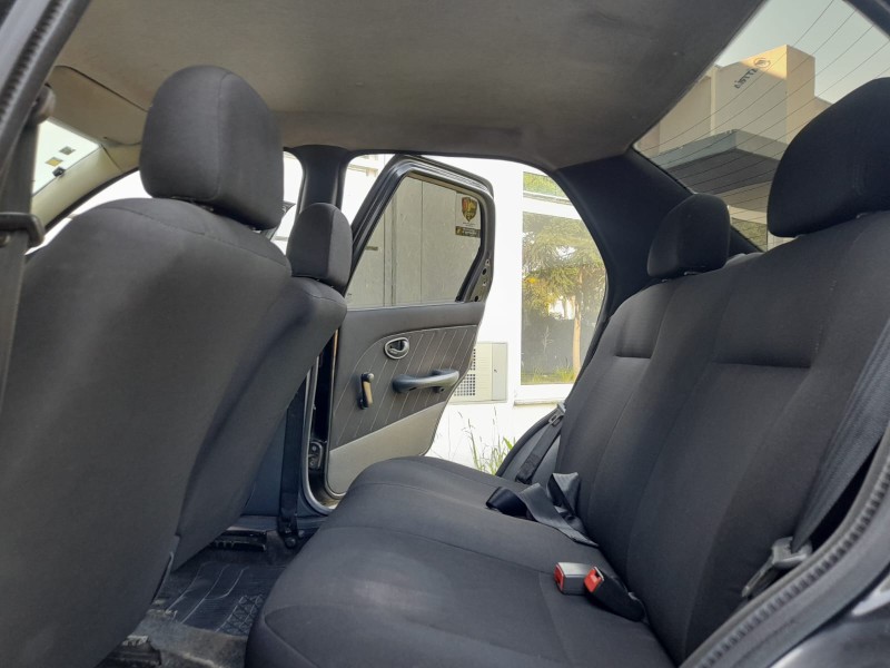 SIENA 1.0 MPI FIRE 8V FLEX 4P MANUAL - 2012 - FARROUPILHA