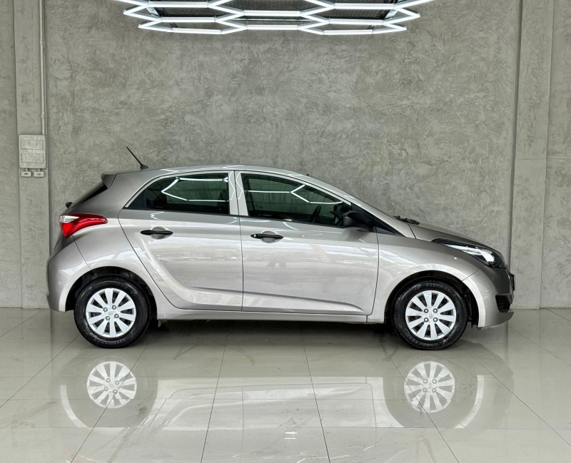 HB20 1.0 COMFORT 16V FLEX 4P MANUAL - 2017 - CAXIAS DO SUL