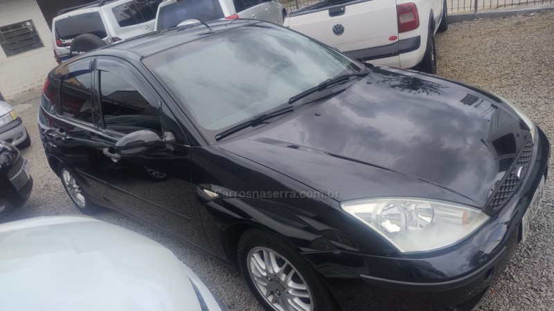 FOCUS 1.6 8V GASOLINA 4P MANUAL - 2008 - CAXIAS DO SUL