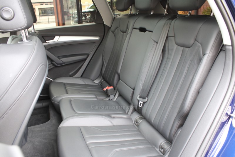Q5 2.0 TFSI AMBIENTE 16V GASOLINA 4P AUTOMÁTICO - 2018 - CAXIAS DO SUL