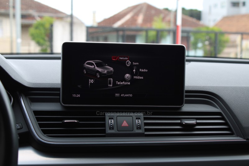 Q5 2.0 TFSI AMBIENTE 16V GASOLINA 4P AUTOMÁTICO - 2018 - CAXIAS DO SUL