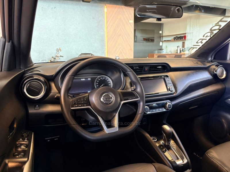 KICKS 1.6 16V FLEX SL 4P XTRONIC - 2017 - CAMPO BOM