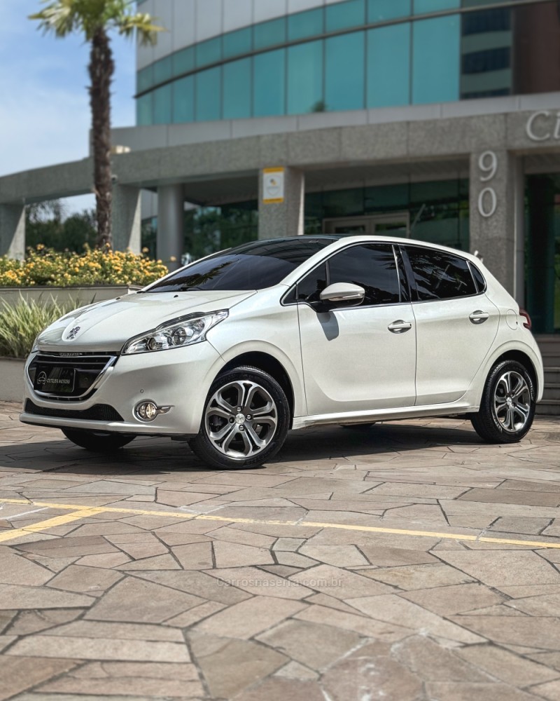 208 1.6 GRIFFE 16V FLEX 4P AUTOMÁTICO - 2016 - NOVO HAMBURGO