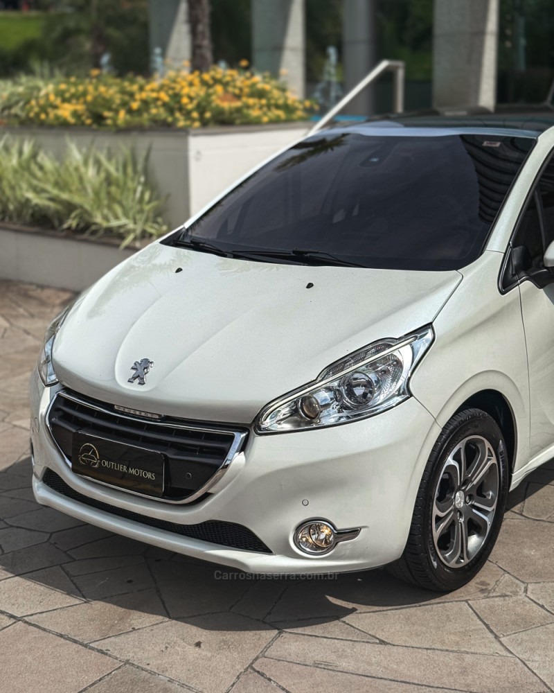 208 1.6 GRIFFE 16V FLEX 4P AUTOMÁTICO - 2016 - NOVO HAMBURGO