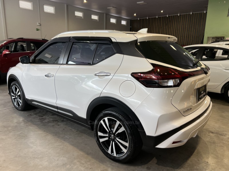 KICKS 1.6 EXCLUSIVE 16V FLEX 4P AUTOMÁTICO - 2022 - CAXIAS DO SUL
