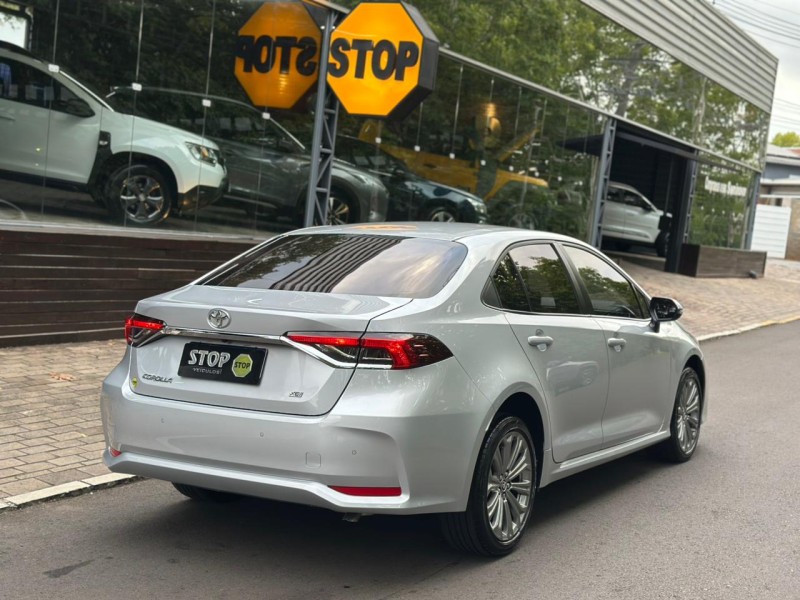 COROLLA 2.0 XEI 16V FLEX 4P AUTOMÁTICO - 2023 - DOIS IRMãOS