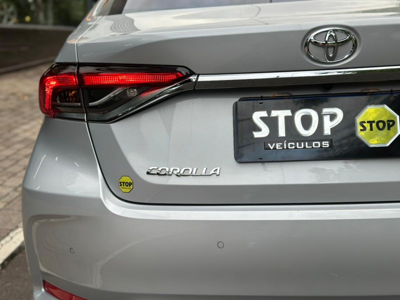 COROLLA 2.0 XEI 16V FLEX 4P AUTOMÁTICO - 2023 - DOIS IRMãOS