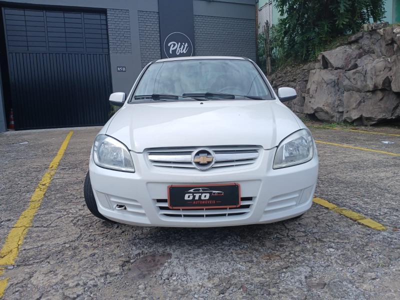 CELTA 1.0 MPFI SPIRIT 8V FLEX 4P MANUAL - 2010 - FARROUPILHA