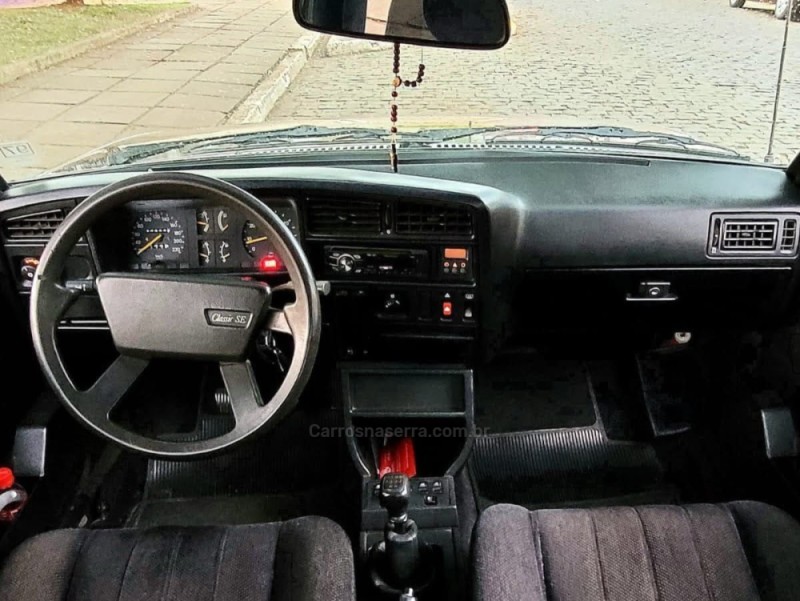 MONZA 2.0 MPFI CLASSIC SE 8V GASOLINA 4P MANUAL - 1990 - VACARIA