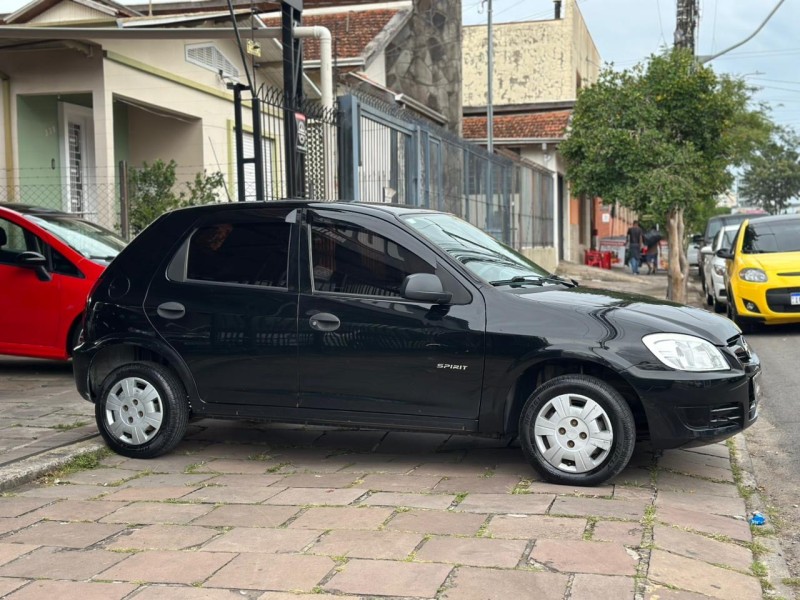 CELTA 1.0 MPFI VHC SPIRIT 8V GASOLINA 4P MANUAL - 2011 - CAXIAS DO SUL