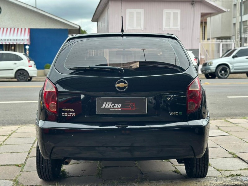 CELTA 1.0 MPFI VHC SPIRIT 8V GASOLINA 4P MANUAL - 2011 - CAXIAS DO SUL