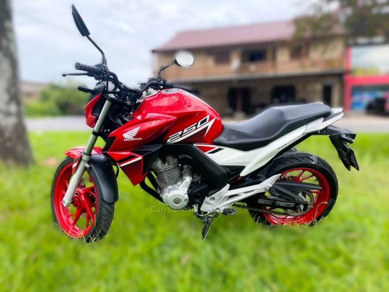 CB 250F TWISTER ABS - 2022 - NOVO HAMBURGO