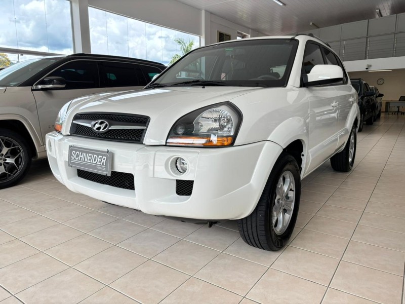 TUCSON 2.0 MPFI GLS 16V 143CV 2WD FLEX 4P AUTOMÁTICO - 2017 - NOVA PETRóPOLIS