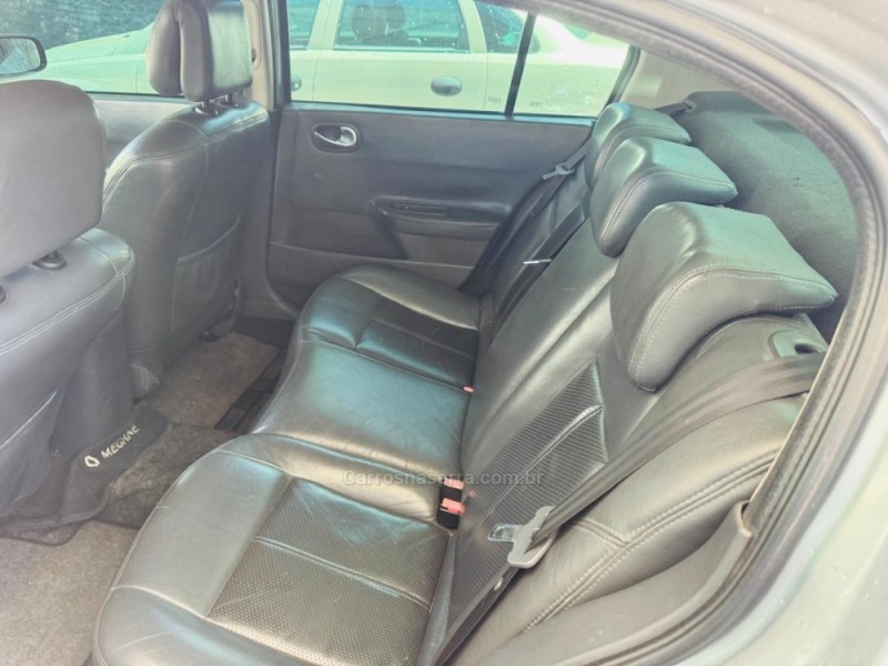 MÉGANE 1.6 DYNAMIQUE 16V FLEX 4P MANUAL - 2008 - CAXIAS DO SUL