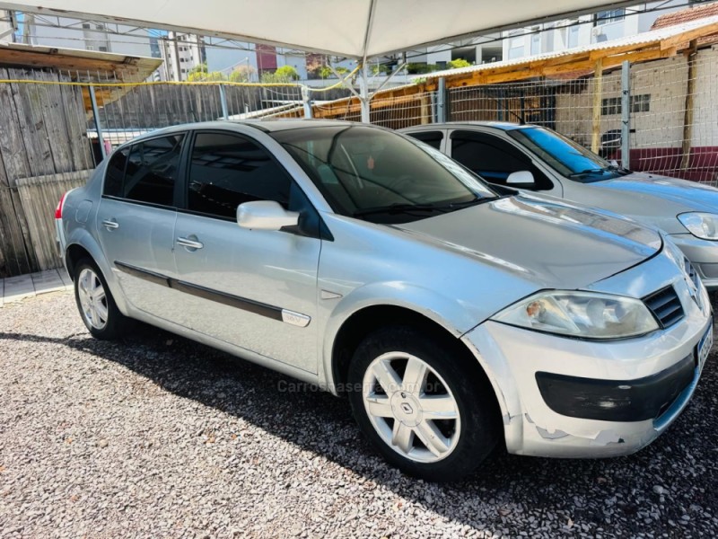 MÉGANE 1.6 DYNAMIQUE 16V FLEX 4P MANUAL - 2008 - CAXIAS DO SUL