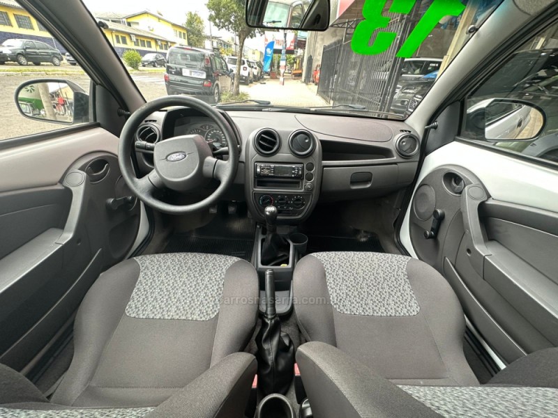 KA 1.0 MPI CLASS 8V FLEX 2P MANUAL - 2013 - PAROBé