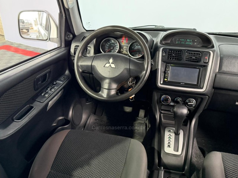 PAJERO TR4 2.0 4X4 16V FLEX 4P MANUAL - 2012 - VACARIA