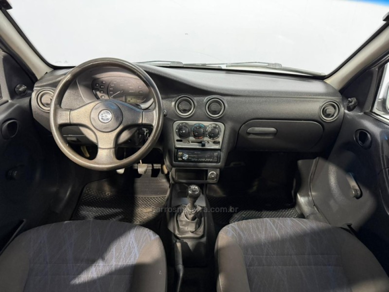 CELTA 1.0 MPFI SPIRIT 8V FLEX 4P MANUAL - 2006 - VACARIA