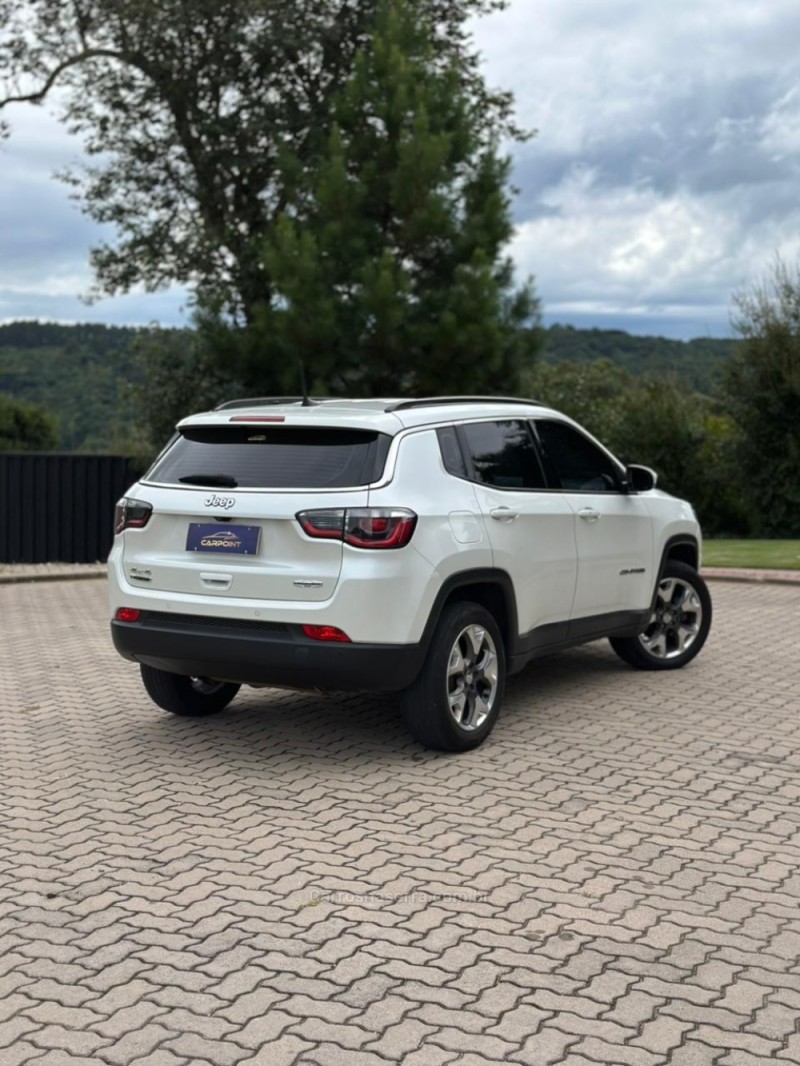 COMPASS 2.0 16V DIESEL LONGITUDE 4X4 AUTOMÁTICO - 2020 - CAXIAS DO SUL