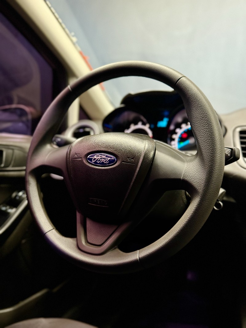 FIESTA 1.5 S HATCH 16V FLEX 4P MANUAL - 2015 - CAXIAS DO SUL