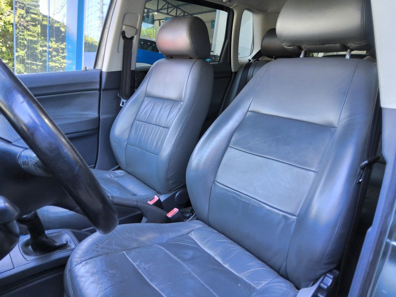 POLO 1.6 MI 8V E-FLEX 4P MANUAL - 2009 - SãO SEBASTIãO DO CAí