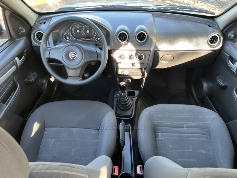 PRISMA 1.4 MPFI MAXX 8V FLEX 4P MANUAL - 2009 - DOIS IRMãOS