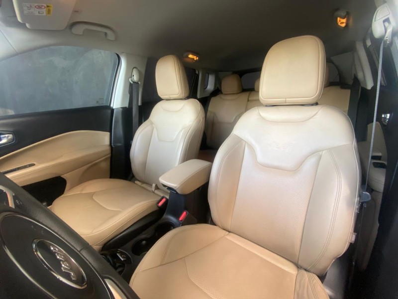 COMPASS 2.0 16V FLEX LIMITED AUTOMÁTICO - 2017 - CAXIAS DO SUL