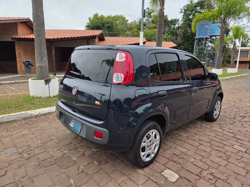 UNO 1.0 EVO VIVACE 8V FLEX 4P MANUAL - 2013 - VENâNCIO AIRES