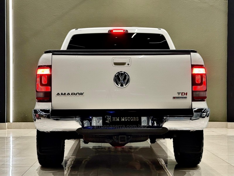 AMAROK 2.0 HIGHLINE 4X4 CD 16V TURBO INTERCOOLER DIESEL 4P AUTOMÁTICO - 2018 - CAXIAS DO SUL