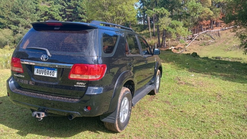 HILUX SW4 3.0 SRV 4X4 CD 16V TURBO INTERCOOLER DIESEL 4P AUTOMÁTICO - 2007 - CAXIAS DO SUL