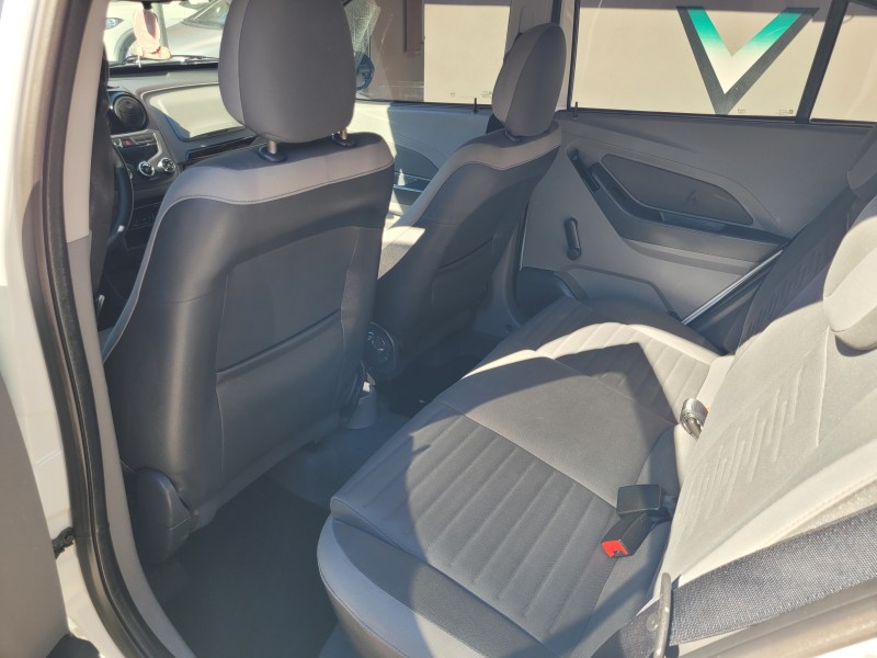 AGILE 1.4 MPFI LT 8V FLEX 4P MANUAL - 2011 - CARLOS BARBOSA