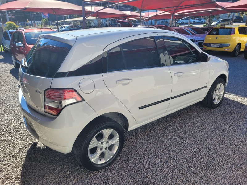 AGILE 1.4 MPFI LT 8V FLEX 4P MANUAL - 2011 - CARLOS BARBOSA