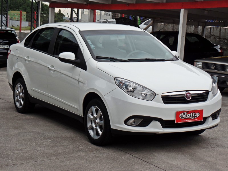 GRAND SIENA 1.4 MPI ATTRACTIVE 8V FLEX 4P MANUAL - 2014 - CAXIAS DO SUL