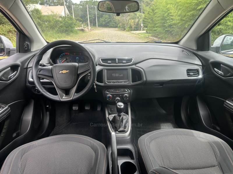 ONIX 1.4 MPFI LTZ 8V FLEX 4P MANUAL - 2013 - NOVA PRATA