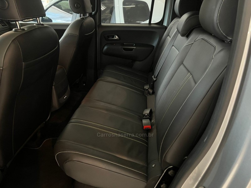 AMAROK 3.0 V6 EXTREME CD DIESEL 4X4 AT 4P AUTOMÁTICO - 2025 - CAXIAS DO SUL