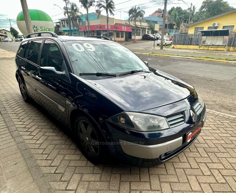 MÉGANE 1.6 DYNAMIQUE GRAND TOUR 16V FLEX 4P MANUAL - 2009 - PAROBé