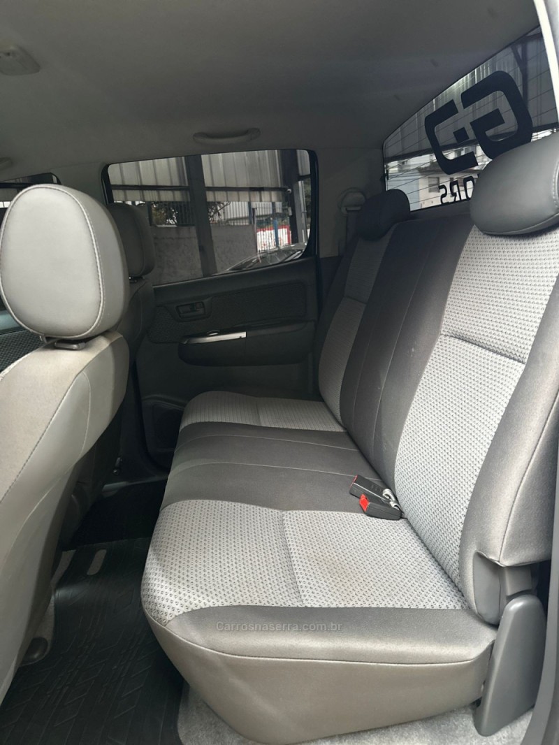 HILUX 3.0 SR 4X4 CD 16V TURBO INTERCOOLER DIESEL 4P AUTOMÁTICO - 2015 - PASSO FUNDO