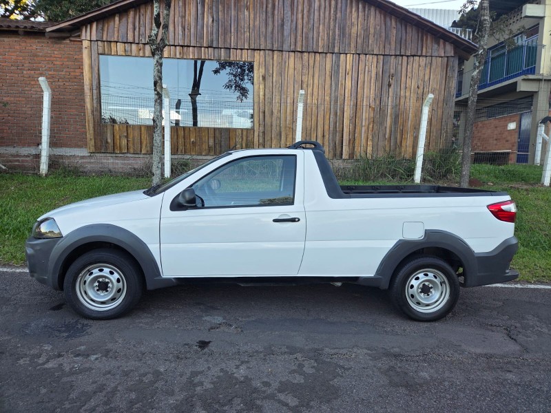 STRADA 1.4 MPI WORKING CS 8V FLEX 2P MANUAL - 2014 - VENâNCIO AIRES